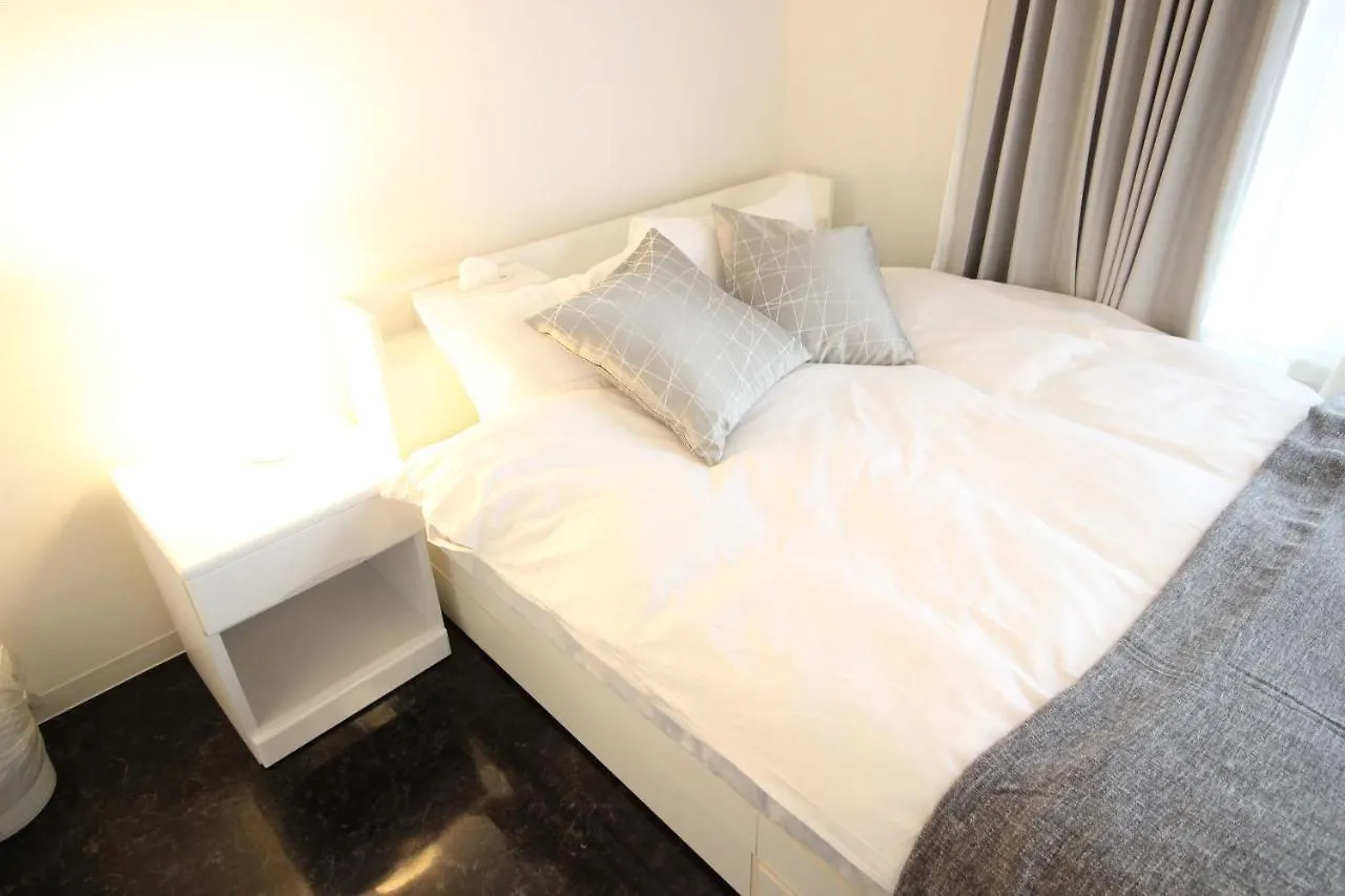 Atrium Deluxe Apartments Osaka - Self Check-In Only