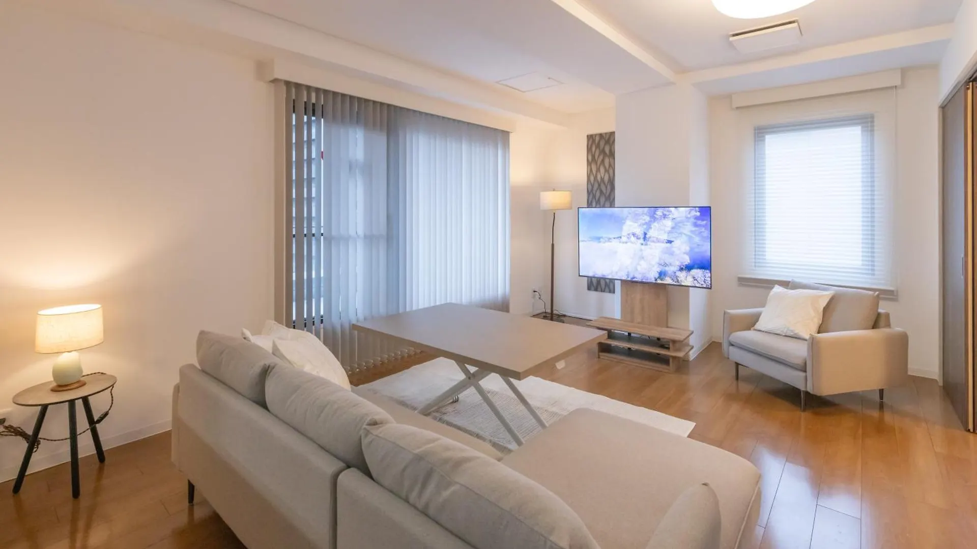 Atrium Deluxe Apartments Osaka - Self Check-In Only